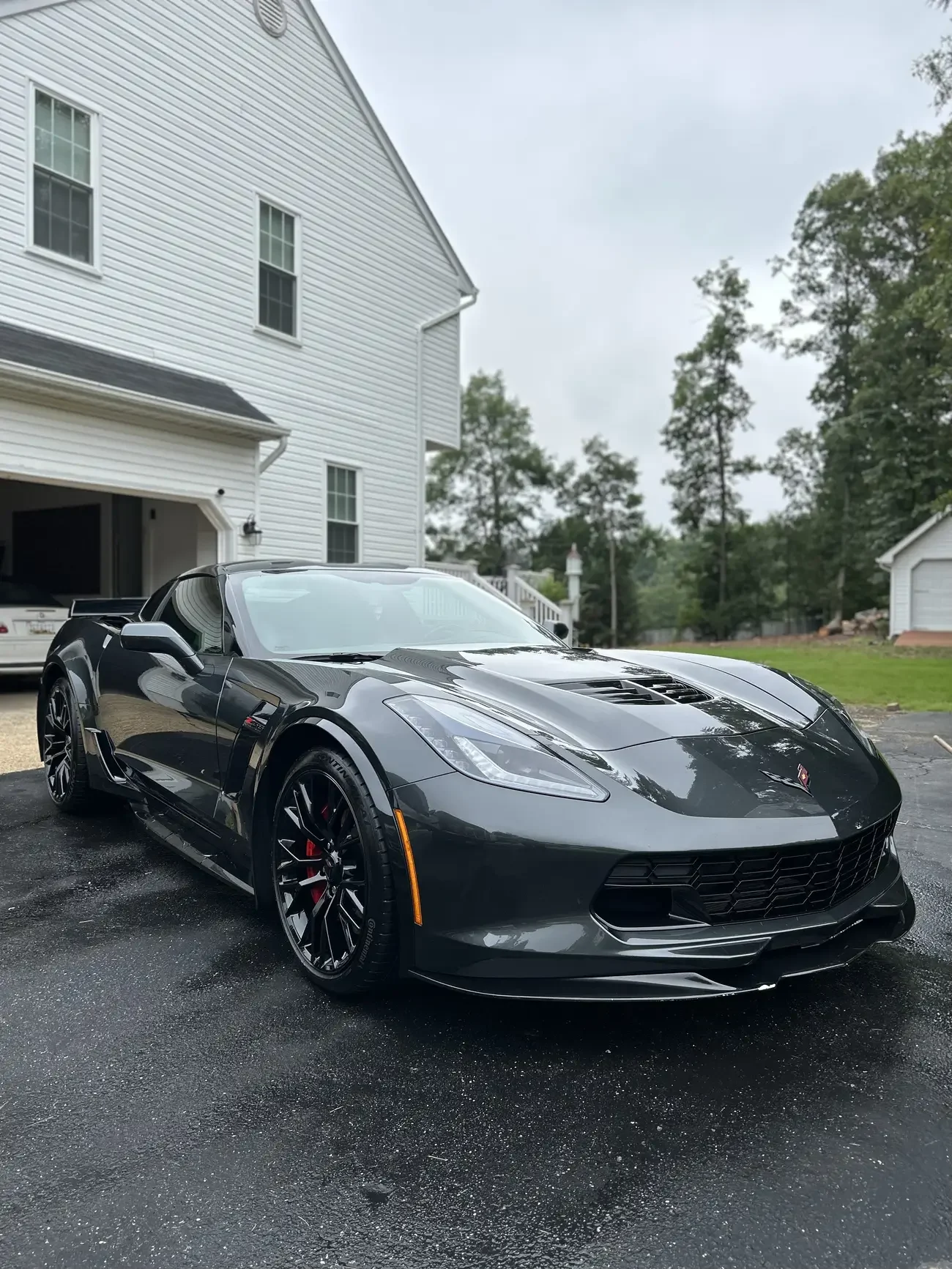 Choose Enhance Auto Care for Ceramic Coating Services in Waldorf